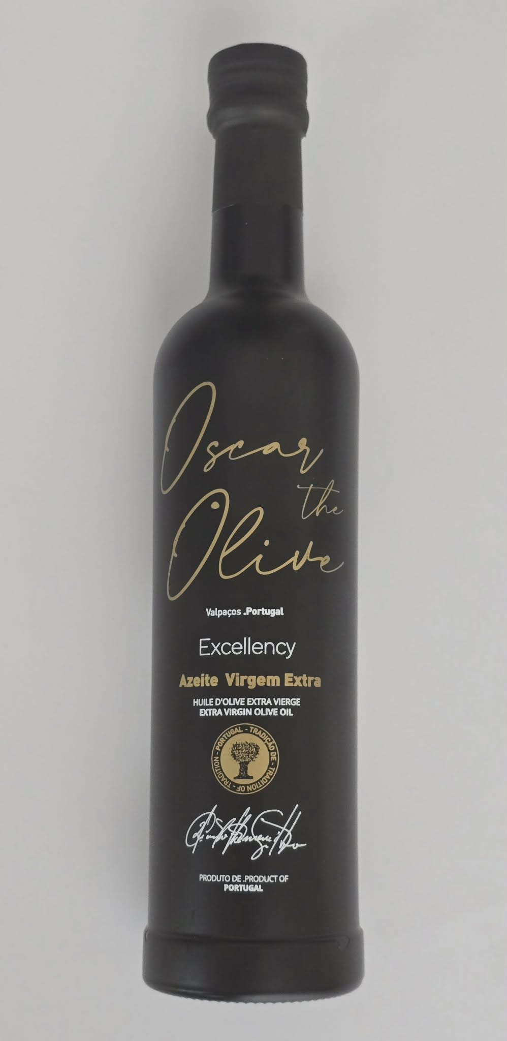 Oscar The Olive Excellency